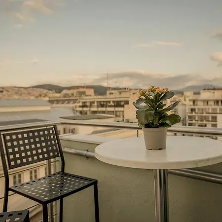Eva's Luxurious Penthouse #mitropoleos6 * 塞萨洛尼基