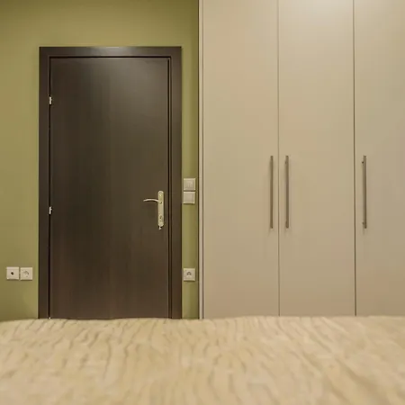 Апартаменты Eva's Luxurious Penthouse #mitropoleos6
