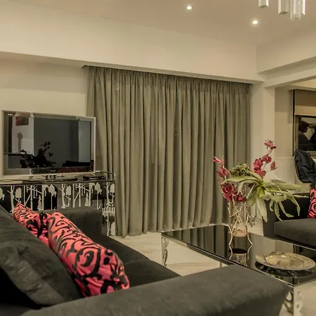 Eva's Luxurious Penthouse #mitropoleos6 塞萨洛尼基