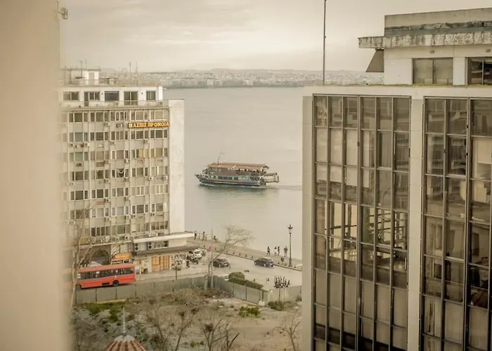 Апартаменты Eva's Luxurious Penthouse #mitropoleos6 Салоники