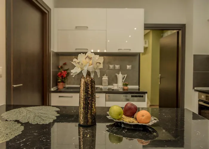 Eva's Luxurious Penthouse #mitropoleos6 Апартаменты *