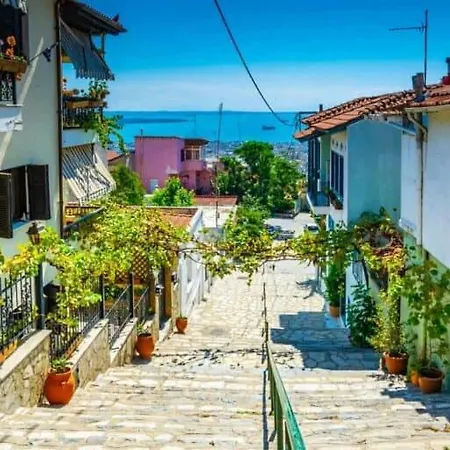 Apartamento Eva's Luxurious Penthouse #mitropoleos6 *