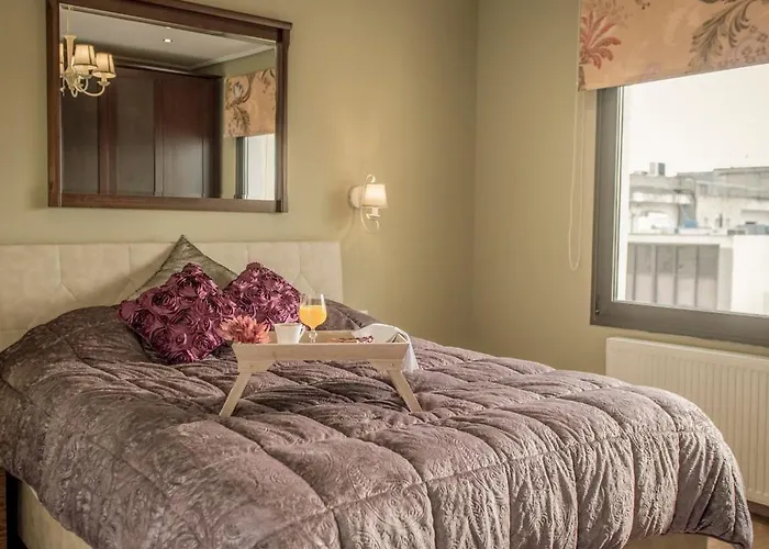 Eva's Luxurious Penthouse #mitropoleos6